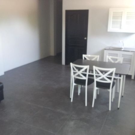 Living Room Apartments Bang Lut Beach Khaolak Bang Sak Room photo